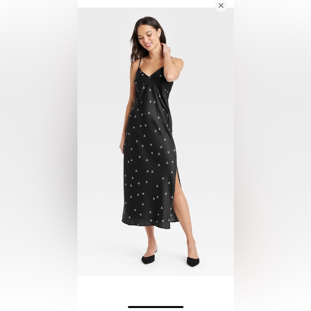 Satin dress with bow detail
